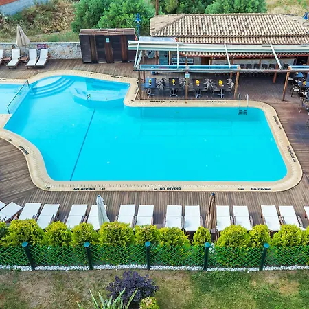 Nereides Aparthotel